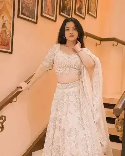Escort Service In Vishnu Nagar